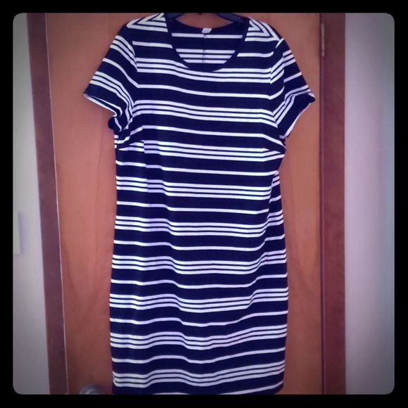 Old Navy Dresses & Skirts - Old Navy Dress